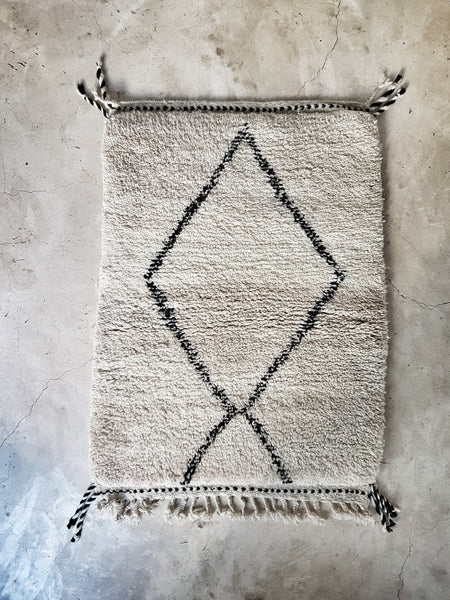 beni ouarain rug amal 115x77 cm