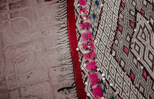 moroccan kilim rug rose
